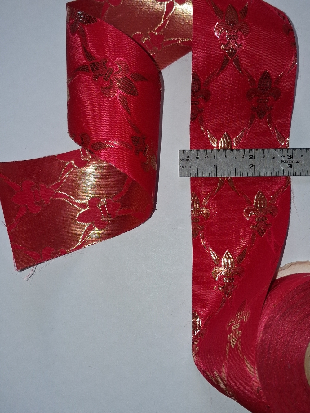 Yule Ribbon - Picture 3 of 4